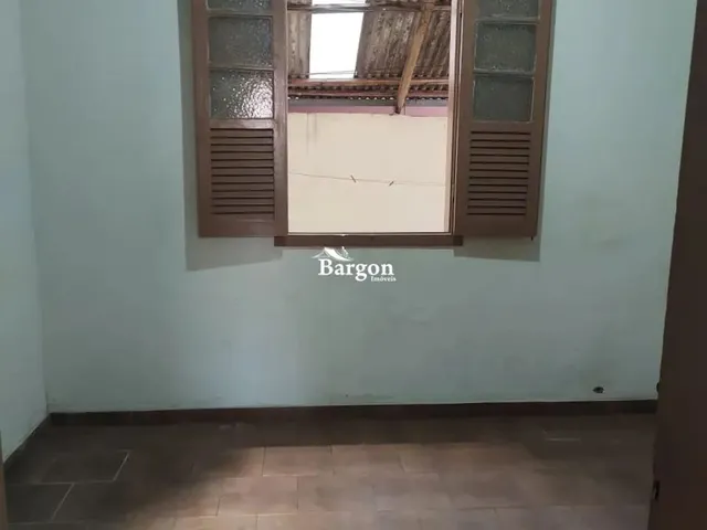 Imagem 8: Casa com 4 Quartos Sendo 1 Suíte a Venda no Centro de Lima Duarte