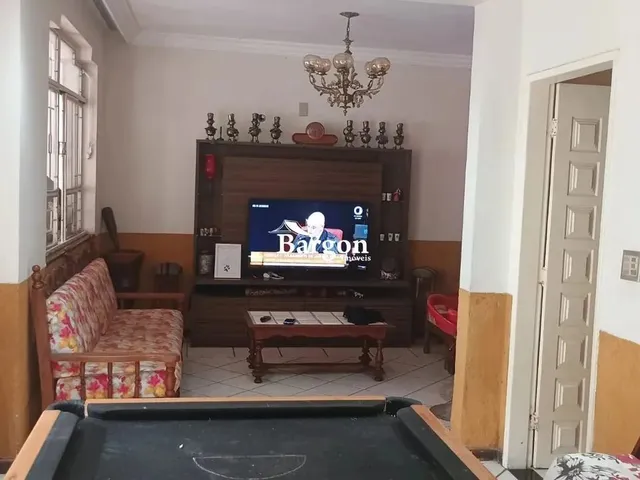 Imagem: Casa com 5 Quartos Sendo 2 Suítes a Venda