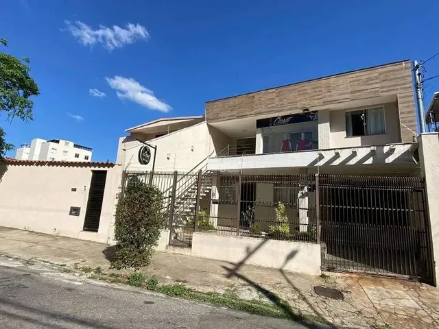Imagem: Casa de 6 Quartos Sendo 3 Suítes a Venda