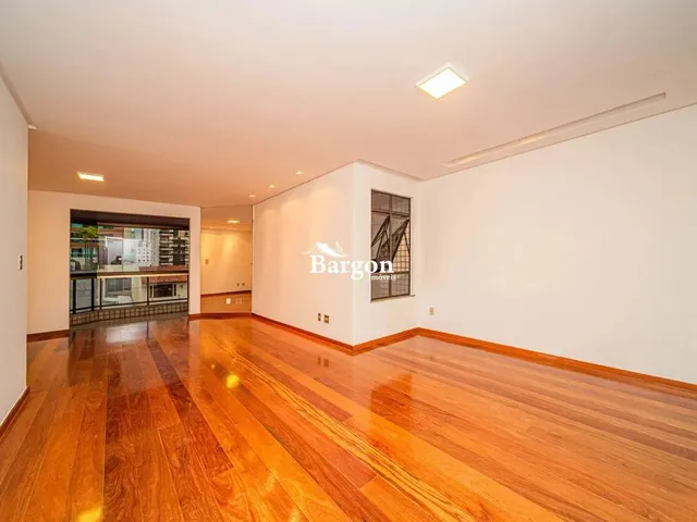 Imagem: Apartamento 4 Quartos Sendo 1 Suíte a Venda