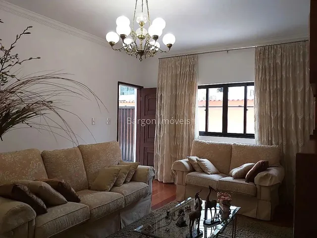 Imagem 16: Casa Linear com 4 Quartos Sendo 1 Suíte, Área Externa, Mais Edícula Completa a Venda