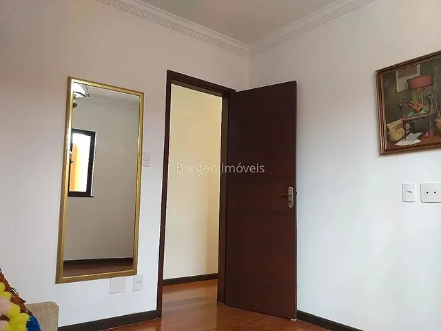 Imagem 6: Casa Linear com 4 Quartos Sendo 1 Suíte, Área Externa, Mais Edícula Completa a Venda