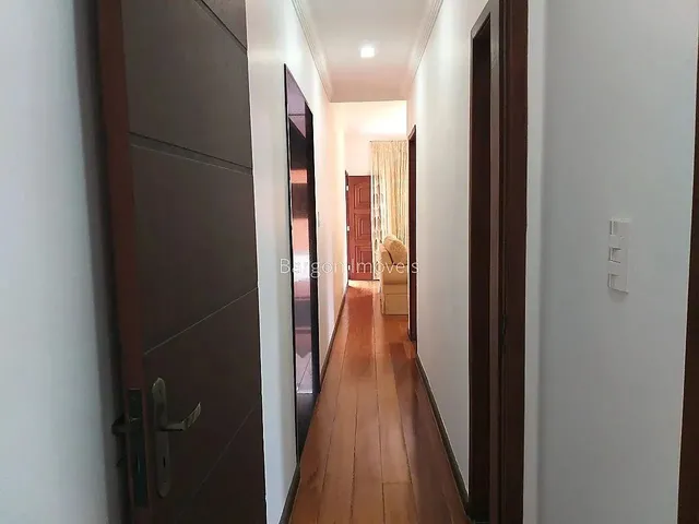 Imagem 5: Casa Linear com 4 Quartos Sendo 1 Suíte, Área Externa, Mais Edícula Completa a Venda