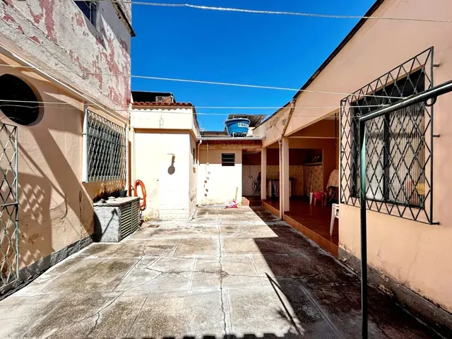 Imagem 12: Sobrado com 5 Quartos no Bairro de Lourdes