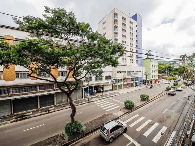 Imagem 2: 2 Quartos no Centro para Venda
