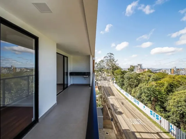 Imagem: Apartamento de 2 Quartos com Varanda e Vista