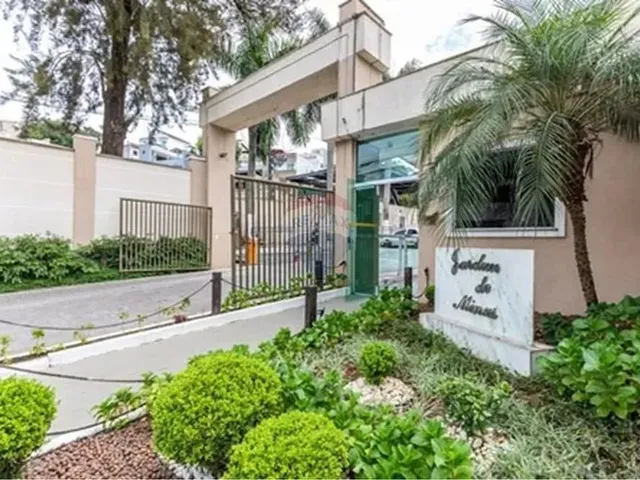 Imagem: Apartamento 2 Quartos, Reformado, Garagem