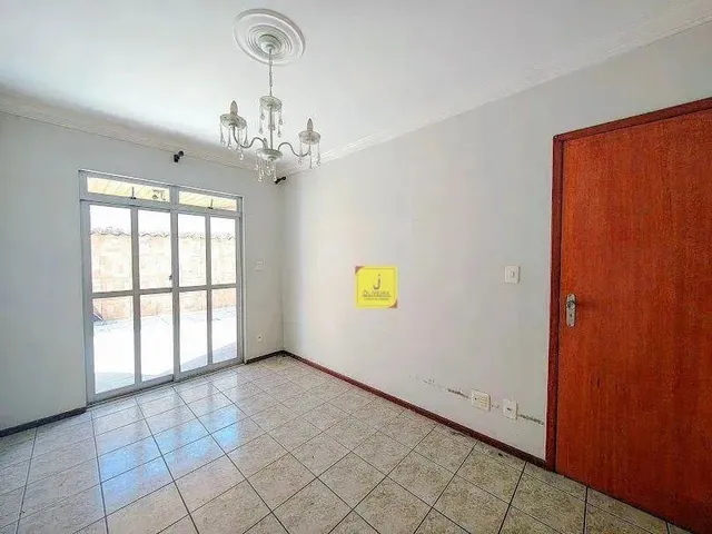 Imagem 2: Apartamento Garden com 2 Quartos, 2 Vagas e Ampla Área Externa no Morro da Glória