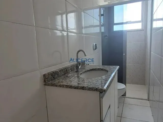 Imagem 4: Casa Duplex À Venda no Bairro São Pedro Excelente Localização - 3 Quartos