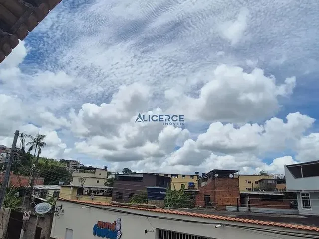 Imagem 8: Casa Duplex À Venda no Bairro São Pedro Excelente Localização - 3 Quartos