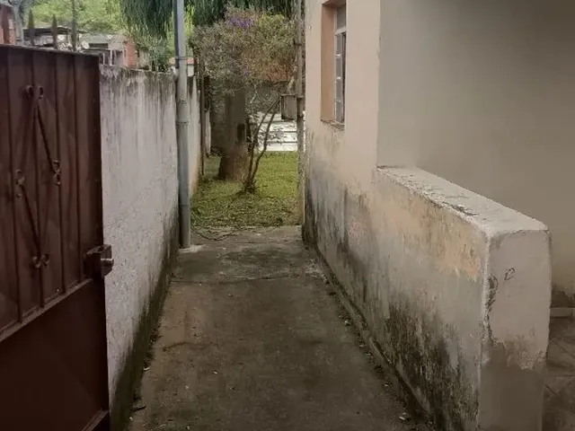 Imagem: Casa Podendo Se Transforma em Um Bela Chácara!!!