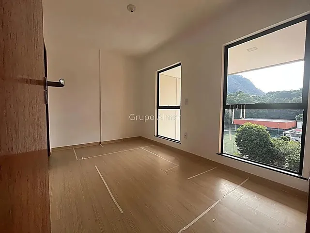 Imagem 11: Cobertura com 4 Dormitórios À Venda, 154 M²