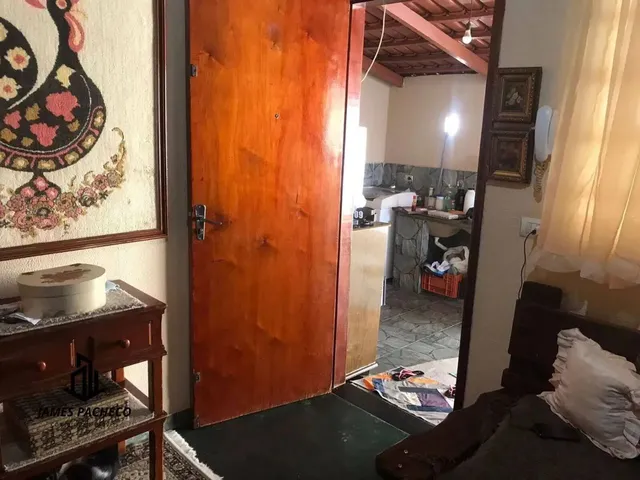 Imagem 2: Excelente Casa com 3 Quartos, Sendo 1 Suíte no Jardim Imperial em Trindade