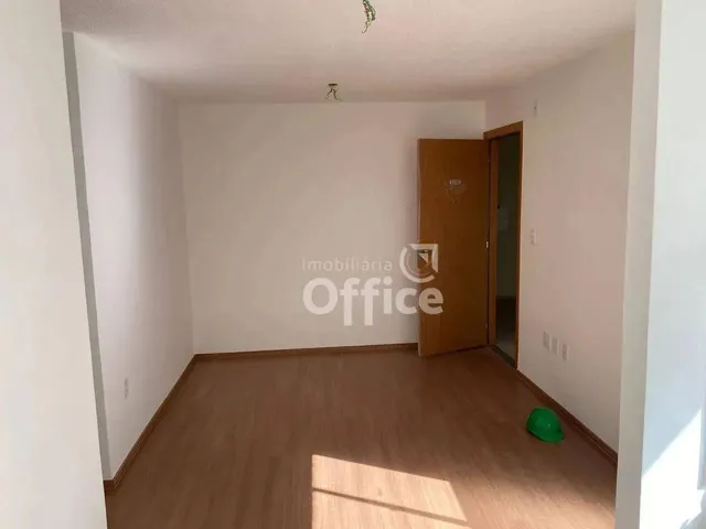 Imagem 8: Apartamento com 2 Dormitórios À Venda, 41 M² por R$ 250.000,00 - Lourdes - Anápolis/Go