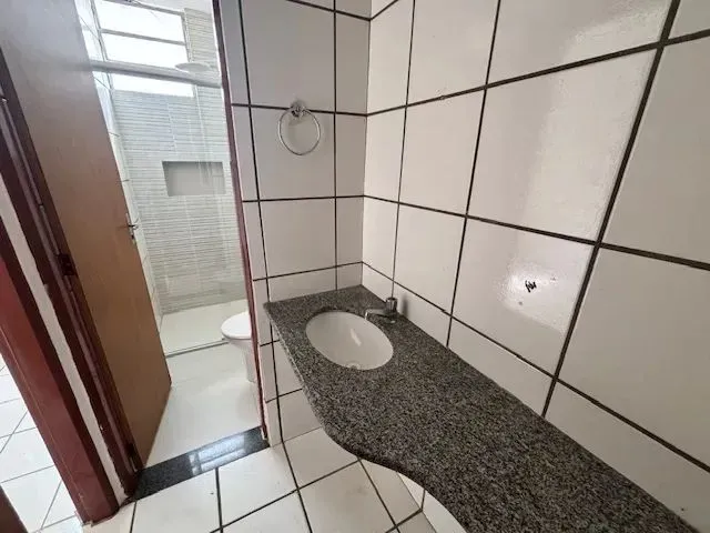 Imagem 2: Apartamento para Alugar Semi-Mobiliado