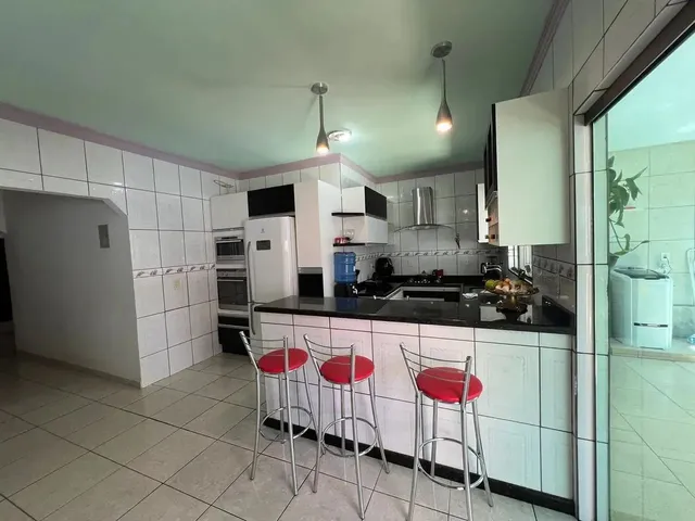 Imagem 11: Casa a Venda Recanto do Sol com 3 Quartos, 3 Suites, Piscina Aquecida e Area Gourmet Ampla