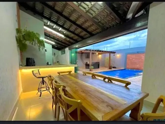 Imagem: Casa com 3 Quartos À Venda em Anápolis