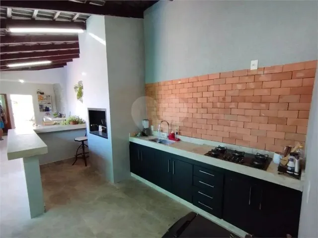 Imagem 3: Casa com 3 Quartos À Venda em Anápolis City - Go
