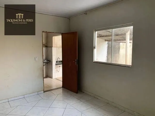 Imagem 2: Casa com 2 Dormitórios À Venda, 83 M² por R$ 240.000,00 - Adriana Parque - Anápolis/Go