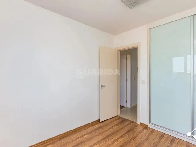 Imagem 4: Exclusividade Guarida: Apartamento de 2 Dormitórios no Bairro Jardim Botânico, com Vaga