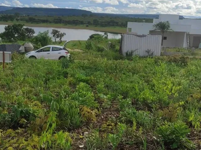 Imagem: Terreno a Venda no Condominio Portal do