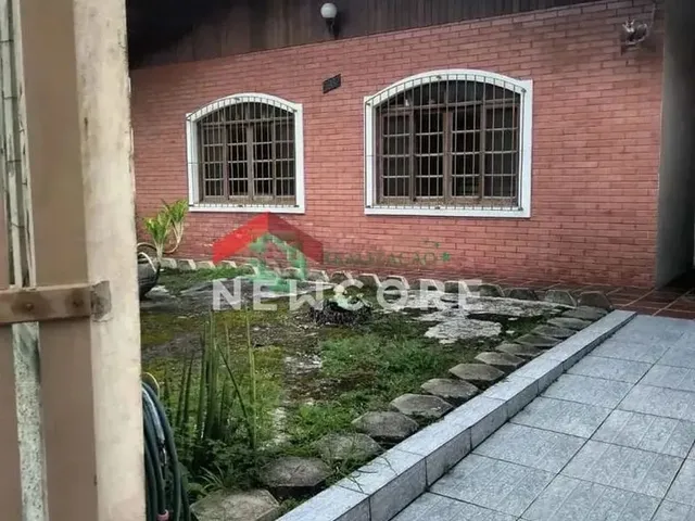Imagem: Casa em Avenida Rui Barbosa - Jardim Suarão