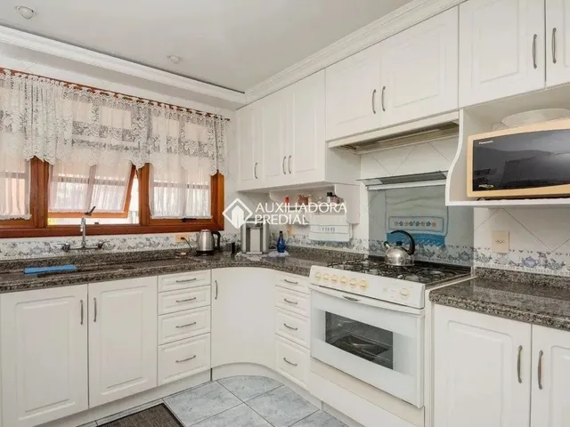 Imagem 14: Casa 4 Quarto(S), no Bairro Jardim Botânico