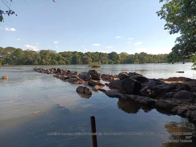 Imagem 8: Vendo!!! Um Sitio com 7,85 Hectares na Beira do Rio Cuiabá, na Região do Baus, 3
