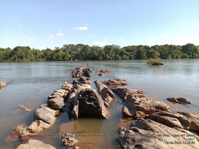 Imagem 2: Vendo!!! Um Sitio com 7,85 Hectares na Beira do Rio Cuiabá, na Região do Baus, 3