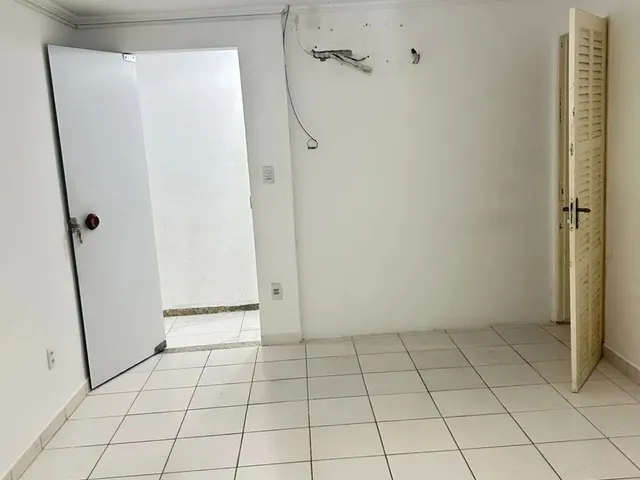 Imagem 1: Aluga-Se Galpão / depósito com aluguel por R$750 /mês