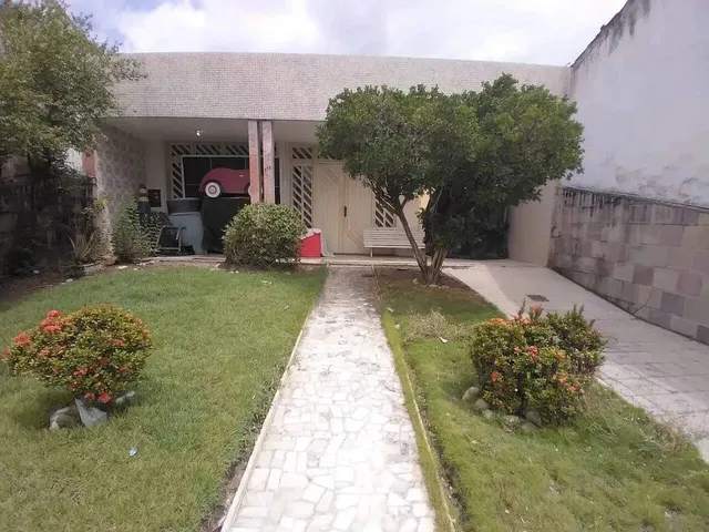 Imagem 1: Casa Próxima À Praça Tobias Barreto
