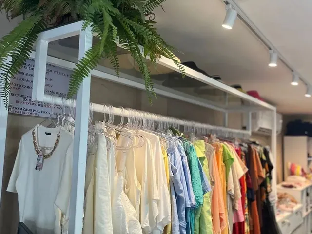 Imagem 15: Passo Loja de Roupas Decorada, Frente de Rua, no Centro de Lauro de Freitas. Oportunidade!