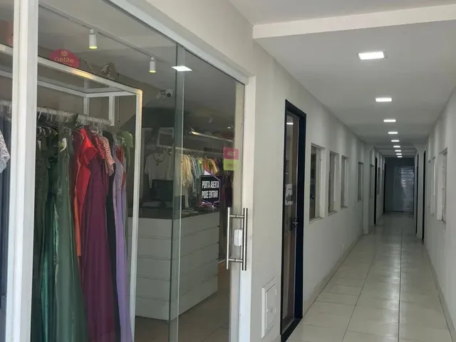 Imagem 3: Passo Loja de Roupas Decorada, Frente de Rua, no Centro de Lauro de Freitas. Oportunidade!