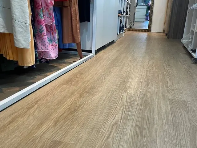 Imagem 4: Passo Loja de Roupas Decorada, Frente de Rua, no Centro de Lauro de Freitas. Oportunidade!