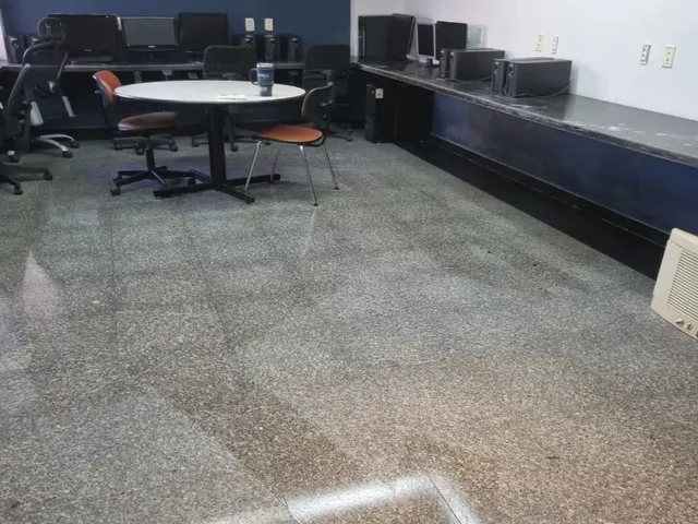 Imagem 3: Ed. Clube de Engenharia - Salas Contíguas 84 M², 02 Vgs de Garagem. - Cód. 57399