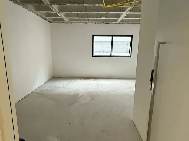 Imagem: Vendo Sala Comercial no Ed. Porto Quality