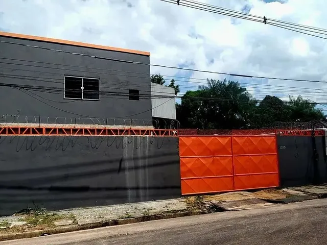 Imagem: Lene Pegado Vende Galpão Sobre Terreno