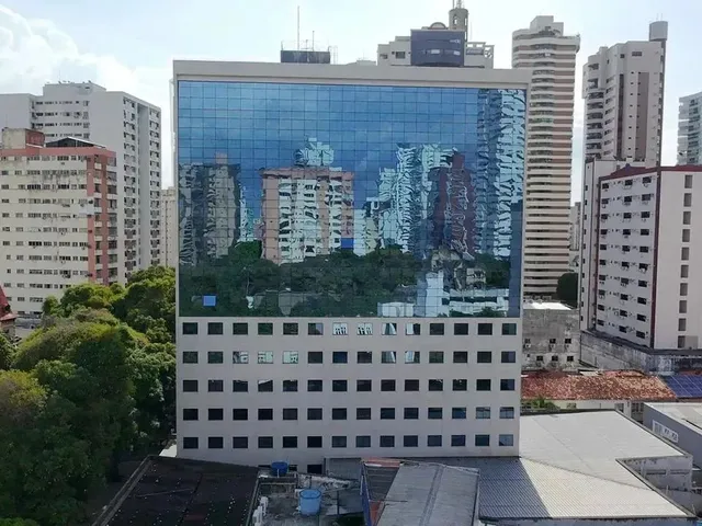 Imagem: Centro Empresarial Acrópole no 14º Andar