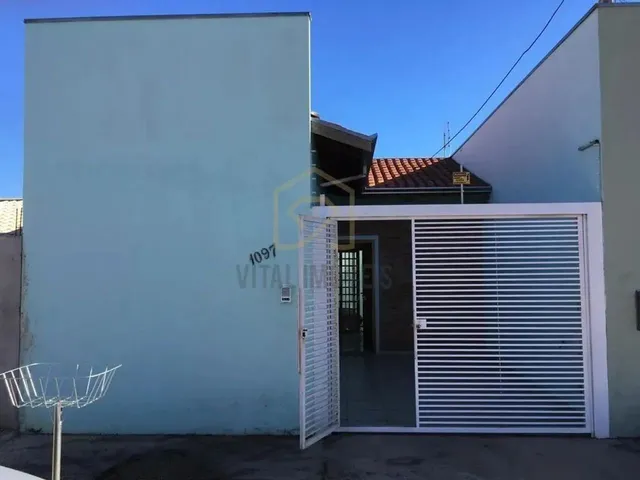 Imagem: O depósito possui 1 Dormitório, 1 Banheiro, 1 Vaga na