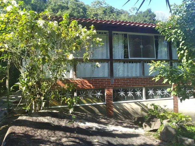 Imagem: Excelente Casa com Uma Enorme Área Verde