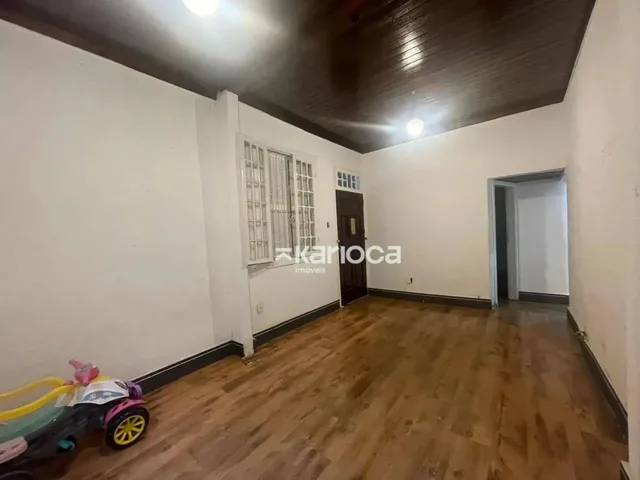 Imagem 4: Casa com 2 Dormitórios para Alugar , 120 M² por R$ 1,800 - Castelanea - Petrópolis/Rj