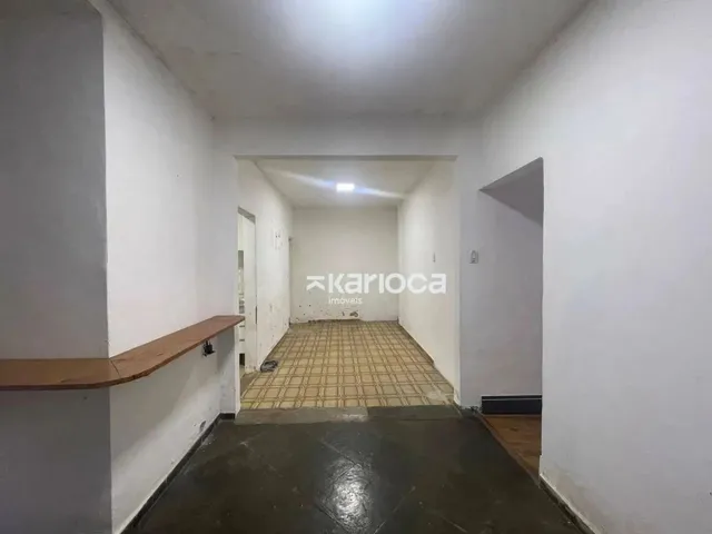 Imagem 2: Casa com 2 Dormitórios para Alugar , 120 M² por R$ 1,800 - Castelanea - Petrópolis/Rj