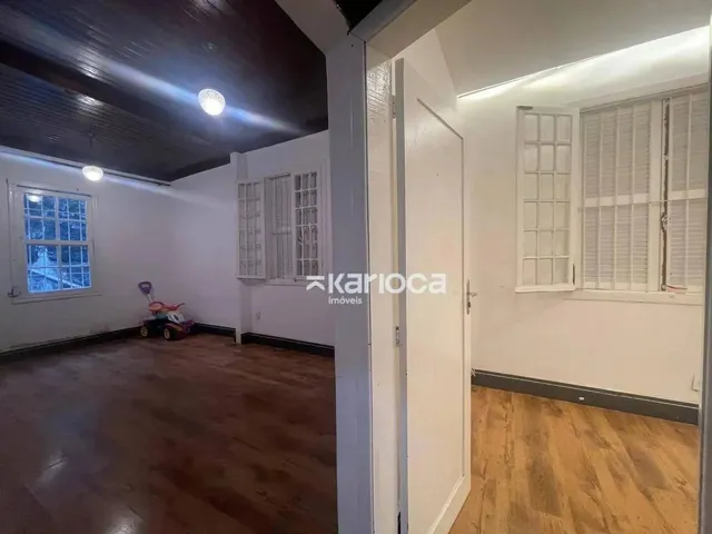Imagem 16: Casa com 2 Dormitórios para Alugar , 120 M² por R$ 1,800 - Castelanea - Petrópolis/Rj