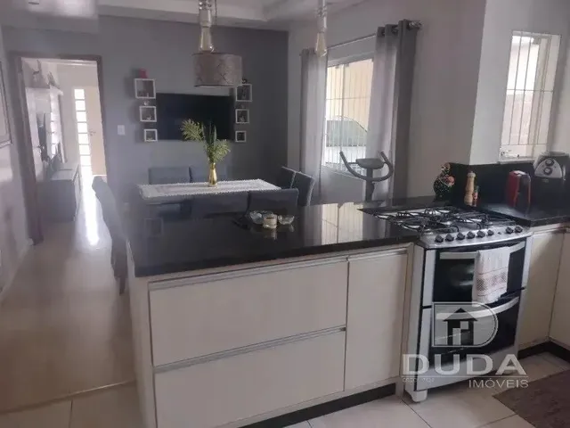Imagem 11: Casa com 4 Dormitórios - Carvoeira