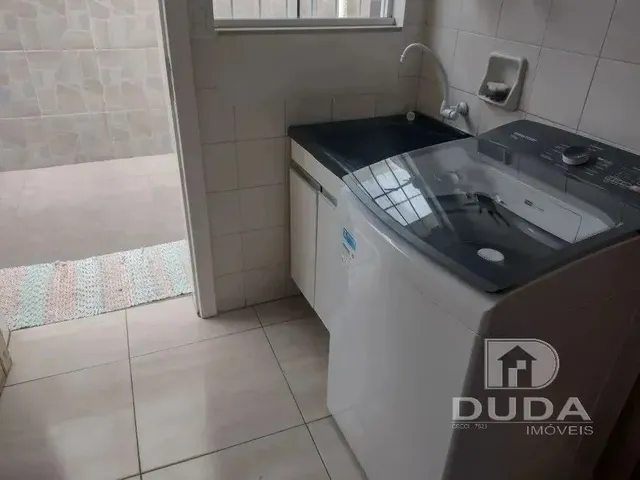 Imagem 3: Casa com 4 Dormitórios - Carvoeira