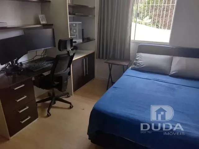 Imagem 7: Casa com 4 Dormitórios - Carvoeira