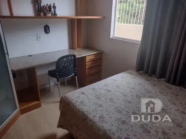 Imagem 8: Casa com 4 Dormitórios - Carvoeira