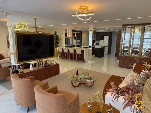 Imagem 1: Apartamento Diferenciado a Poucos Passos da Beira-Mar, Florianópolis