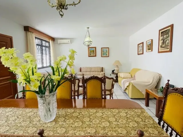 Imagem 7: Casa 5 Quartos com 2 Suítes e 395M² - Centro