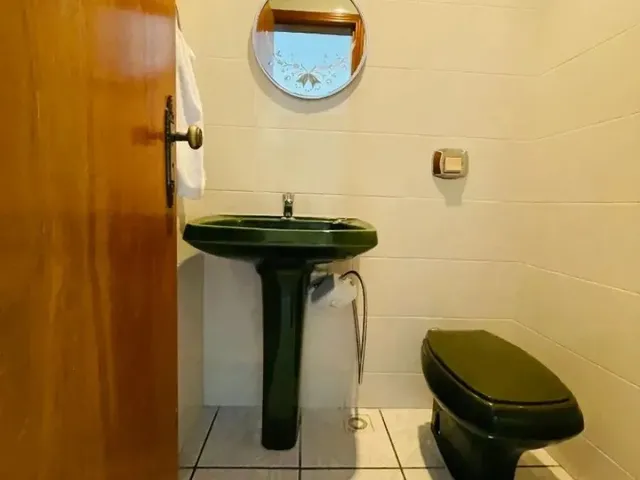 Imagem 13: Casa 5 Quartos com 2 Suítes e 395M² - Centro
